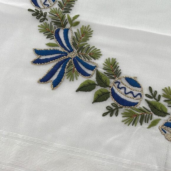 Embroidered holiday cotton 30.5” X 31” table cover - Picture 3 of 5
